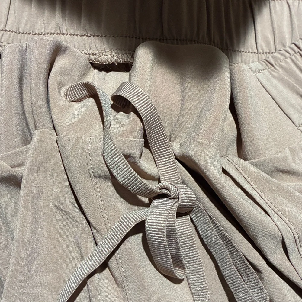 New! Women's All in Motion Tapered Stretch Woven Workout Pants Taupe XXL - Picture 8 of 10